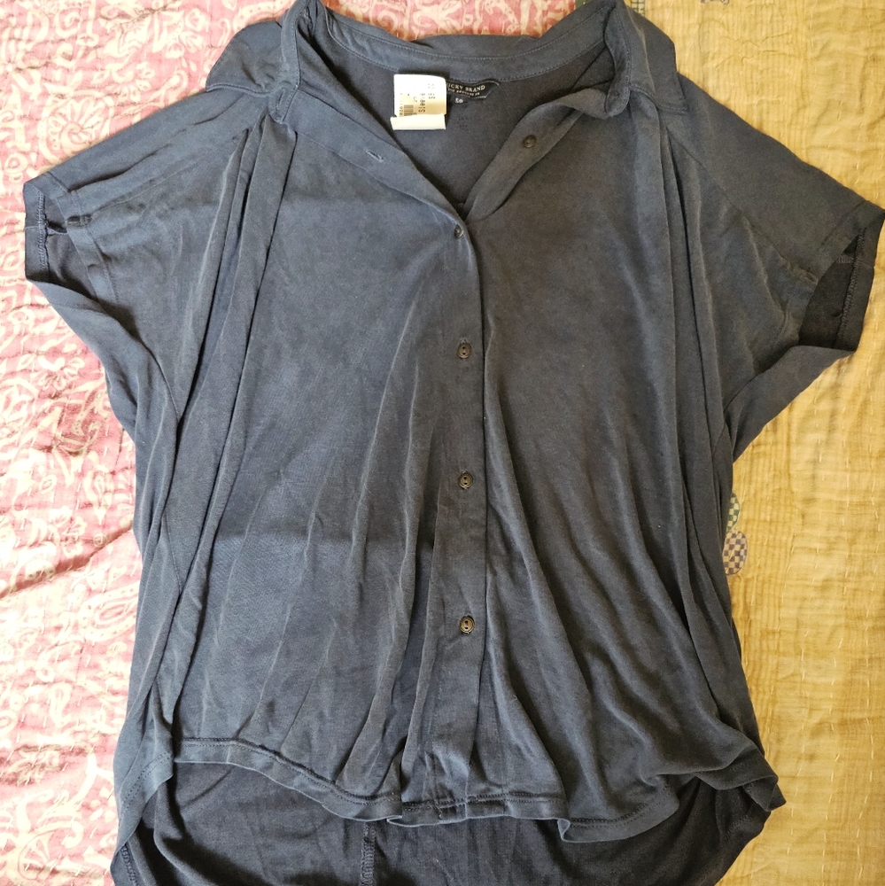 NWT Petite Lucky Brand Button up